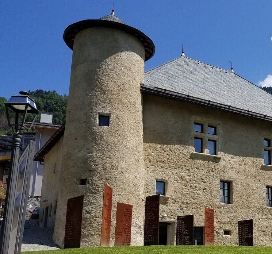 Saint-Gervais, maison forte, patrimoine, architecture
