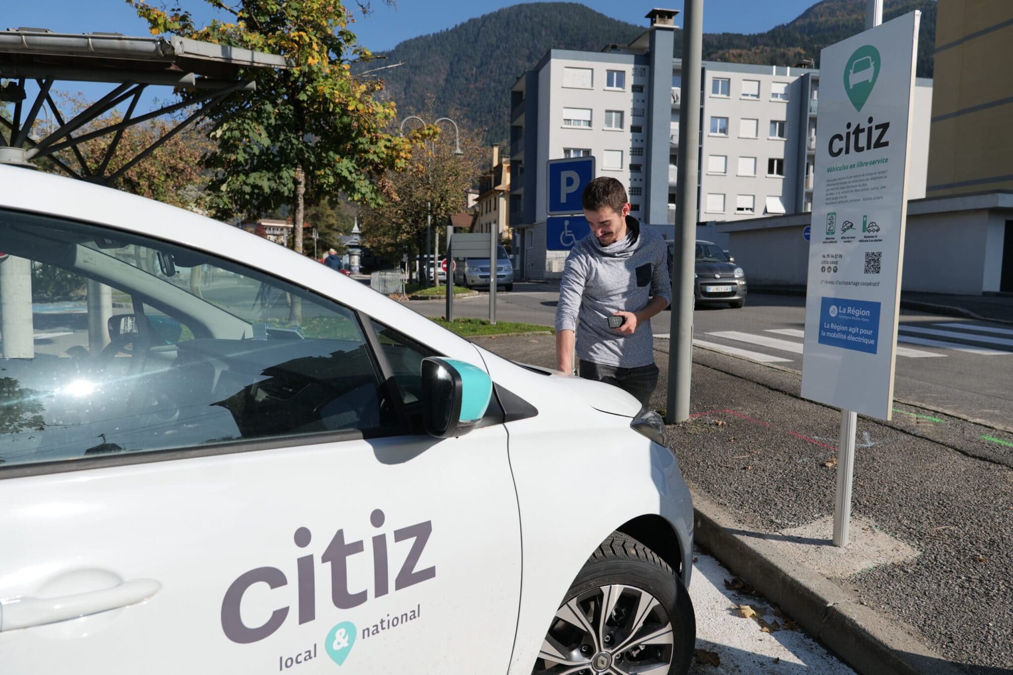 Autopartage, citiz, voiture en libre service, 5 véhicules en libre service, Pays du Mont-Blanc